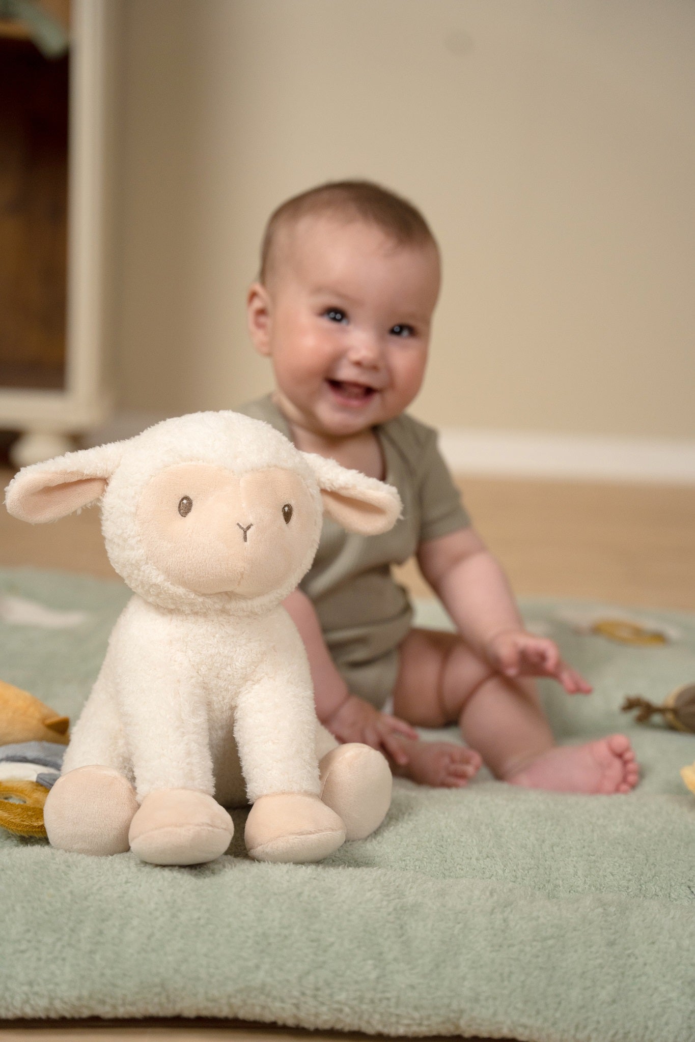 LITTLE DUTCH. Υφασμάτινο κουκλάκι Προβατάκι Little Farm 25εκ. - Image 4