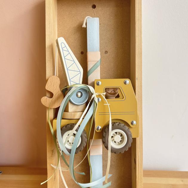 Πασχαλινή λαμπάδα Ξύλινος γερανός Little Dutch